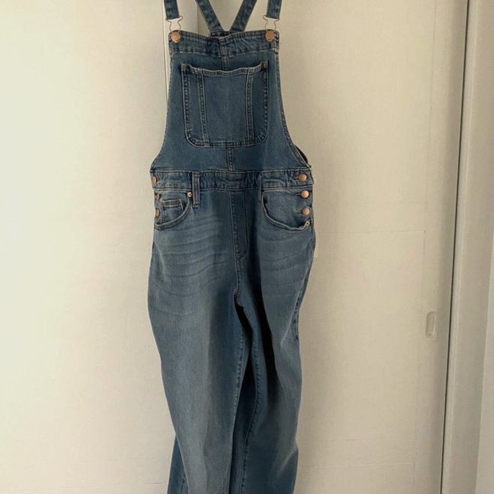 New Universal Thread Denim Overalls, Size 10
